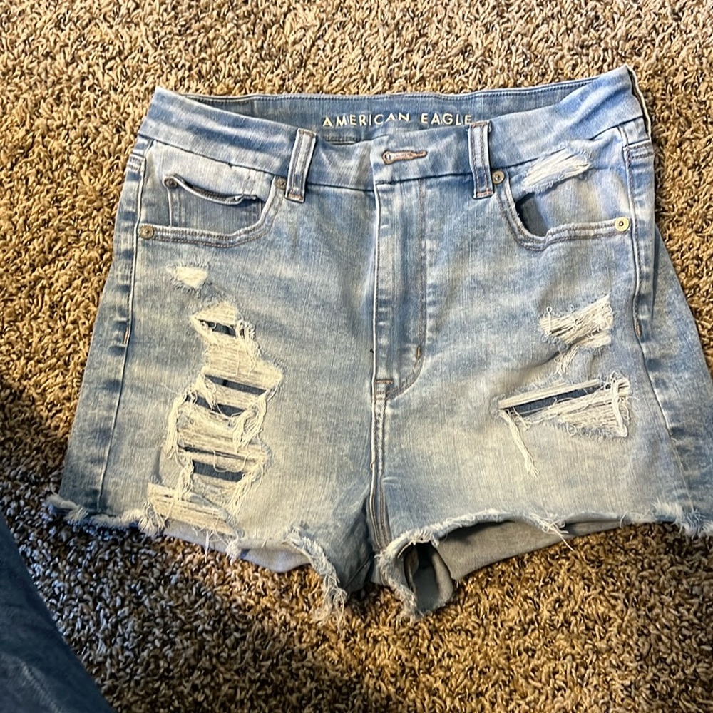 AE shorts 8